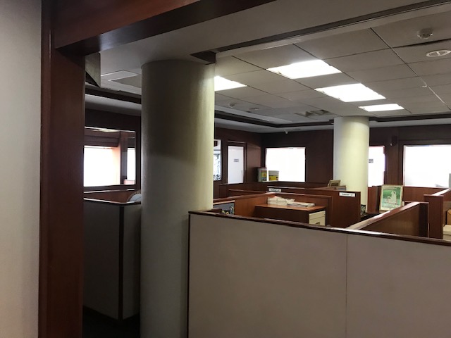 table Office Space available in mumbai