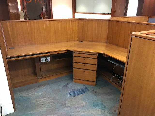 table Office Space available in mumbai