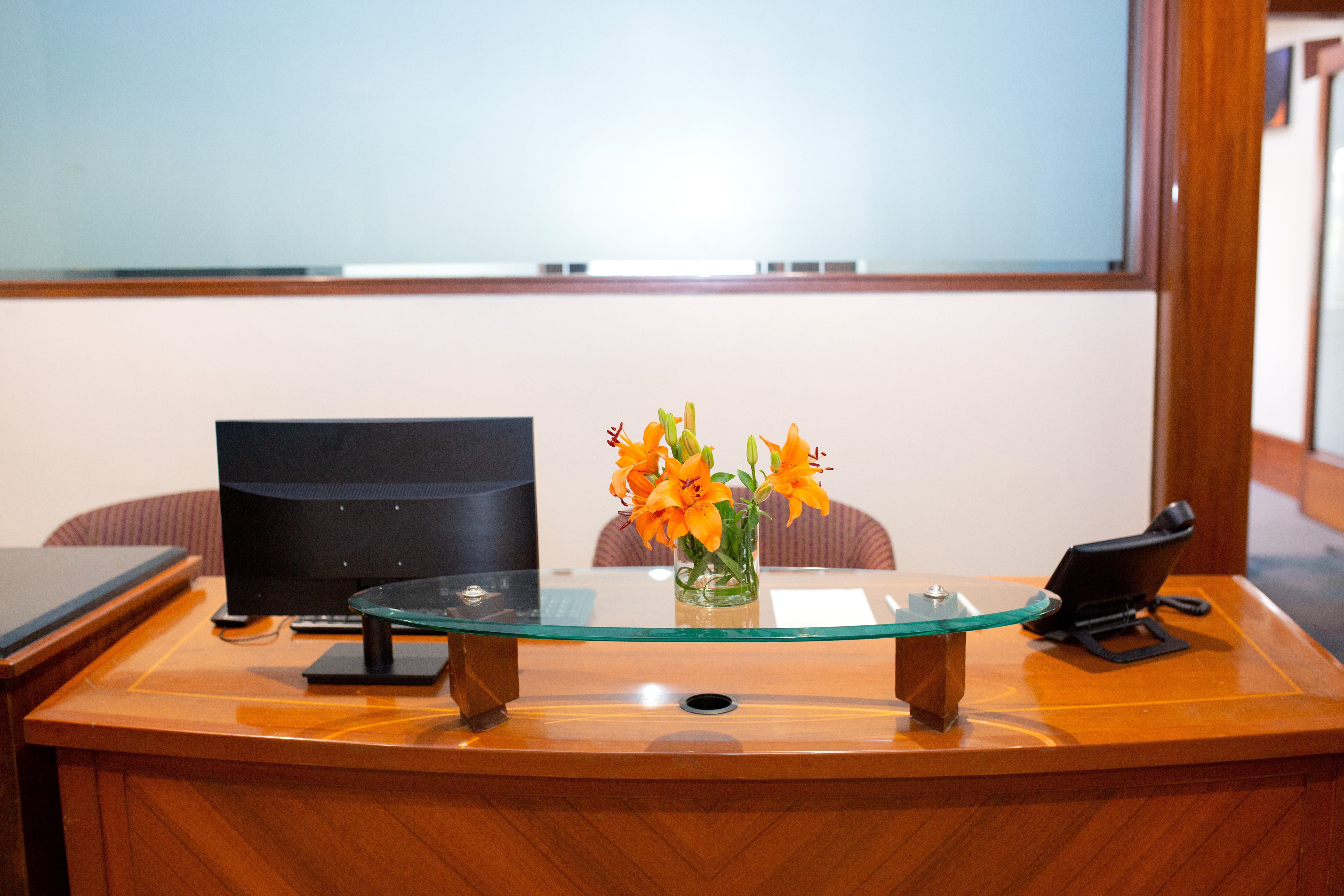 table Office Space available in mumbai