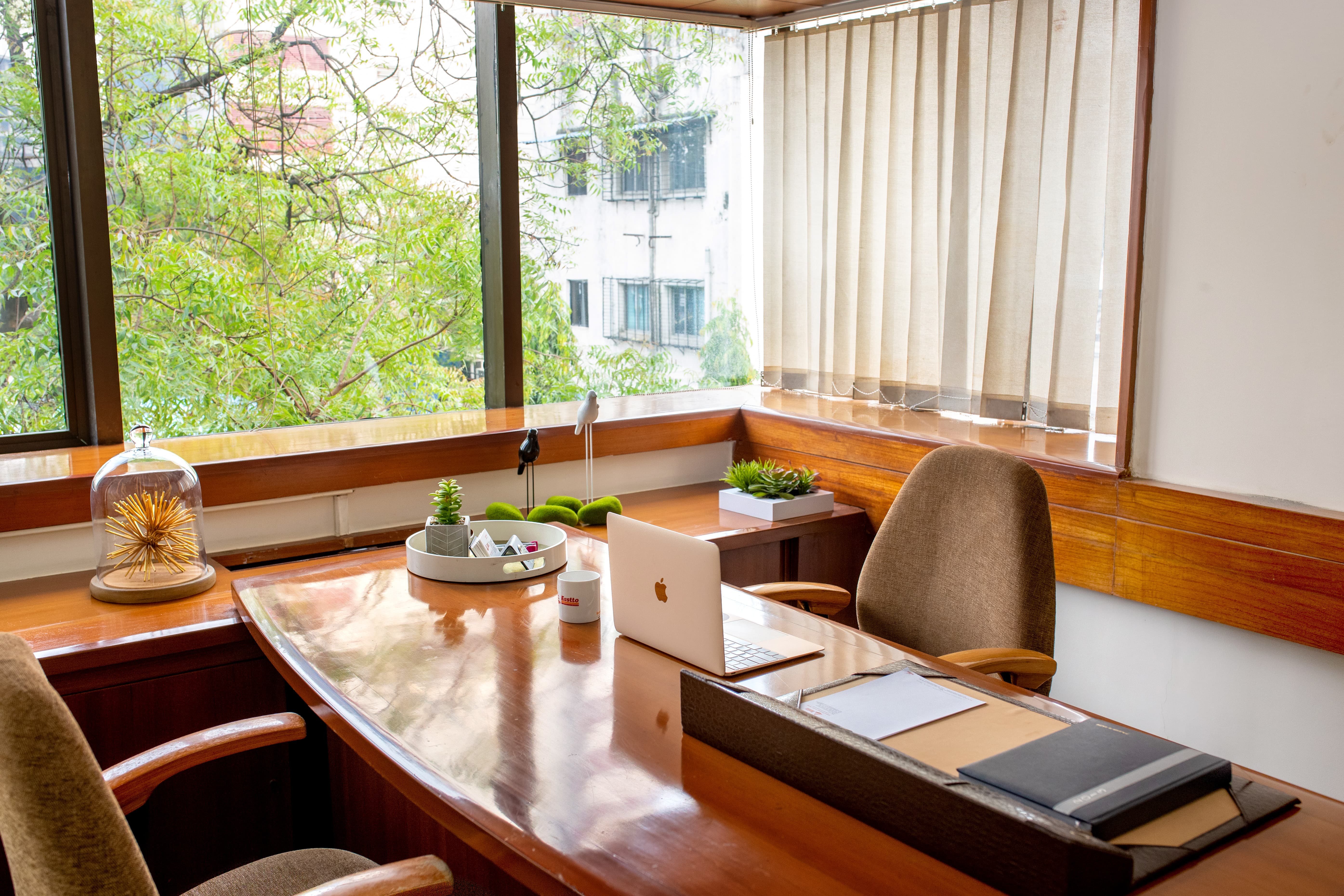 table Office Space available in mumbai