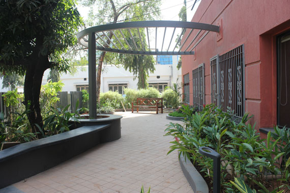 co-sharing space in chembur,mumbai