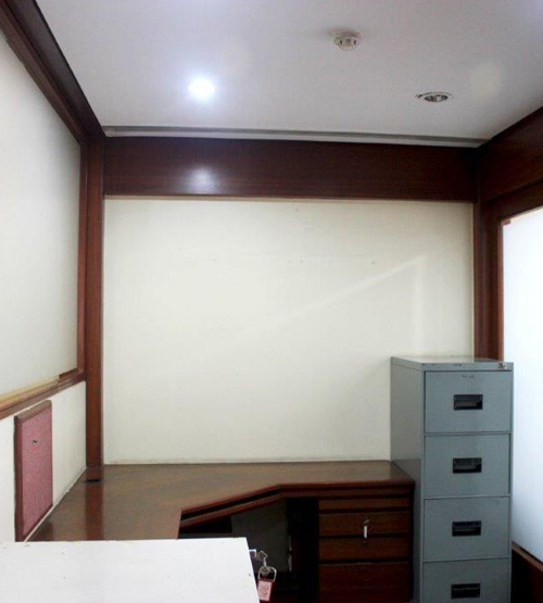 Individual chair Space available on rent in chembur