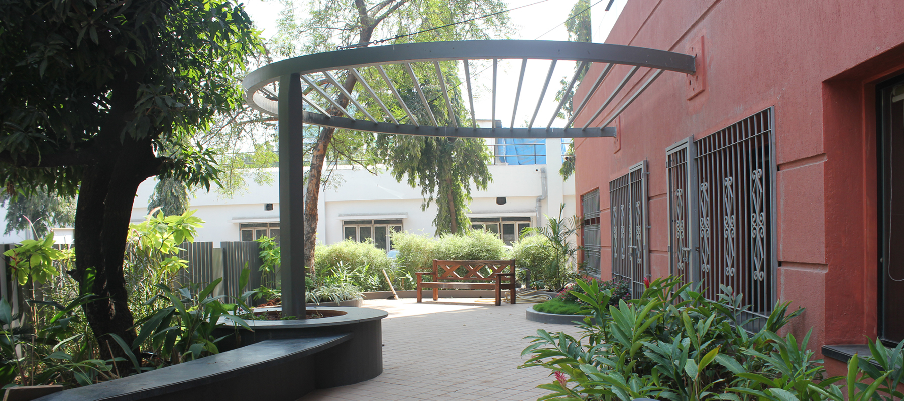 co-sharing space in chembur,mumbai